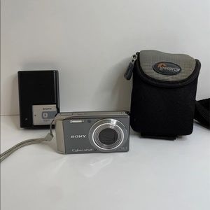 Sony Cybershot DSC-W370 digital camera.